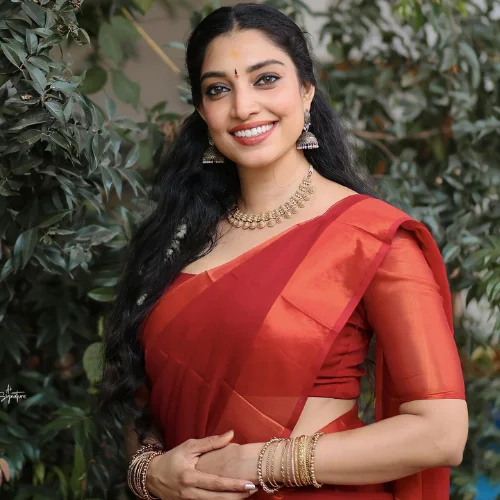 Rithu Manthra Modelling Career